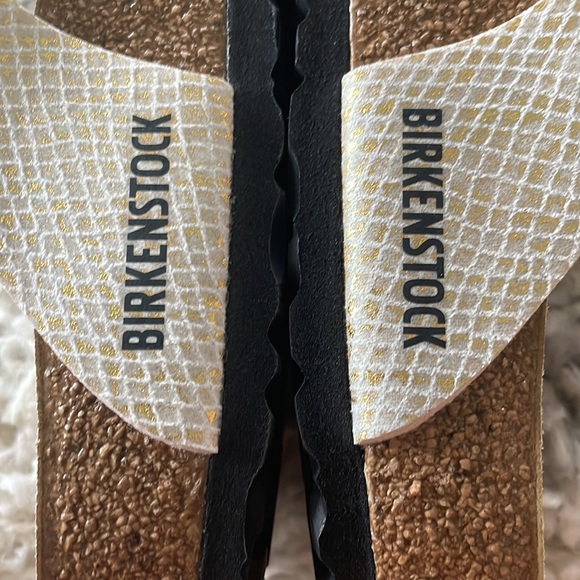 Birkenstock Gizeh Shiny Python Eggshell asst ge - Picture 4 of 6